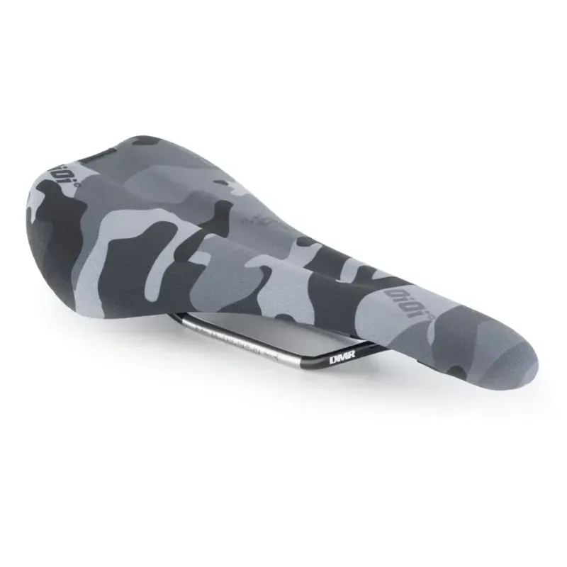 DMR - Saddle - - Snow Camo Grey oioi