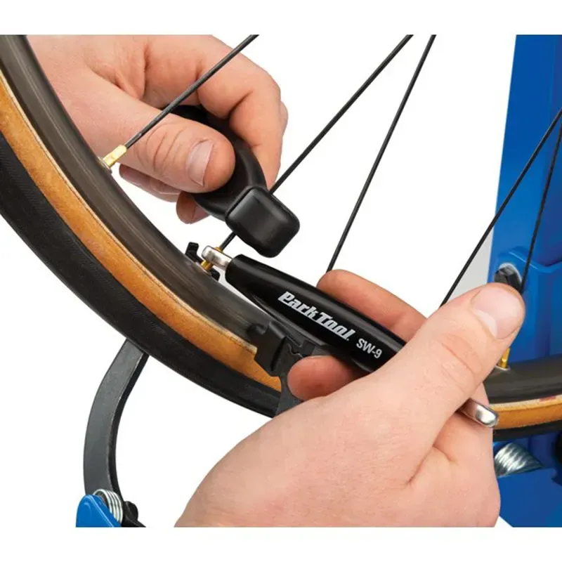 Park Tool SW-9 Double-Ended Spoke Wrench in Black-2