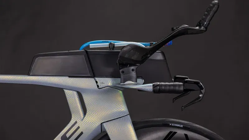 Cube Aerium C:68X SLT Aero Road Bike in Genesis Grid/Black-5