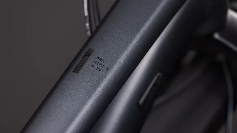 Cube Aim Pro Fe Mountain Bike in Slate Black/Black-2