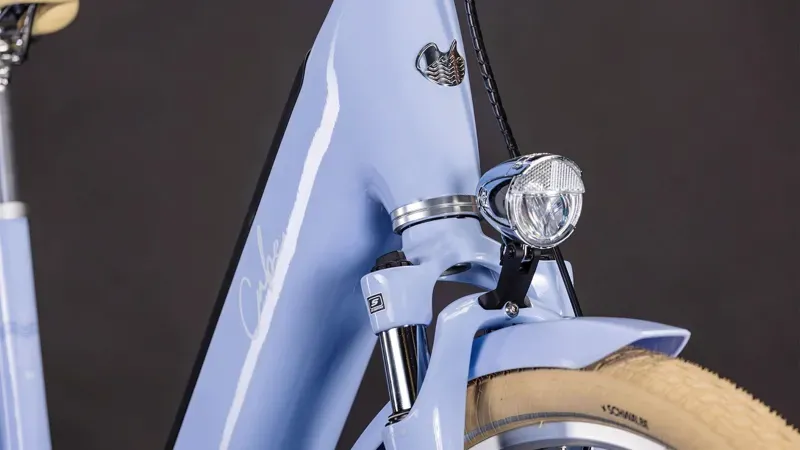 Cube Aruba Hybrid 600 eMountain Bike in Blue Blossom/Creme-5