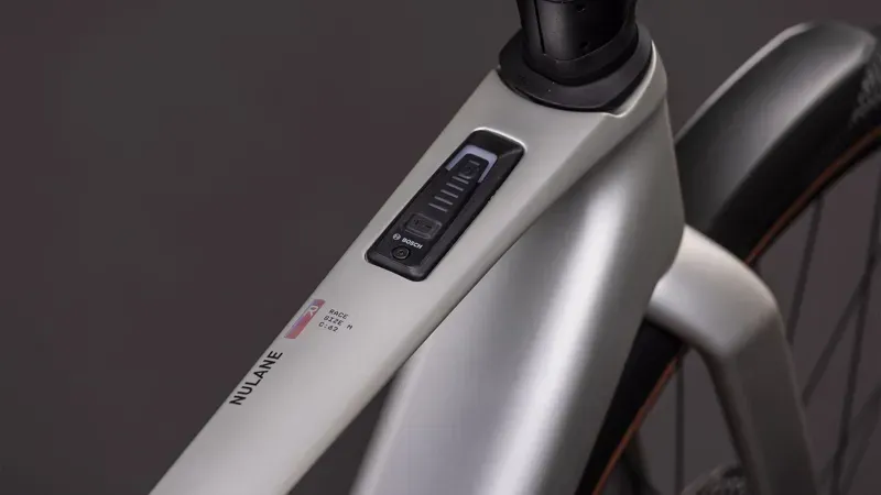 Cube Nulane Hybrid C:62 Race 400x FE E-Gravel Bike in Sleek Grey/Prism-2