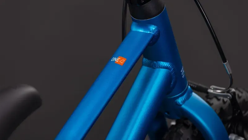 Cube Numove 140 Kids Bike in Topaz Blue/Nebula-2