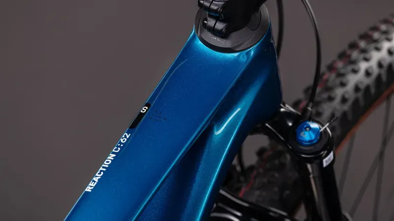 Cube Reaction C:62 SLX Mountain Bike In Electric Blue/White-2