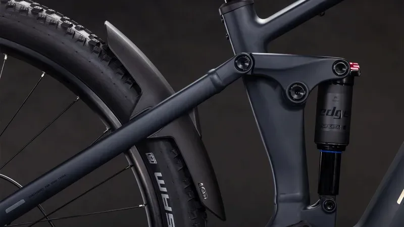 Cube Stereo Hybrid One22 Pro 600 E-MTB in Night/Chrome-3