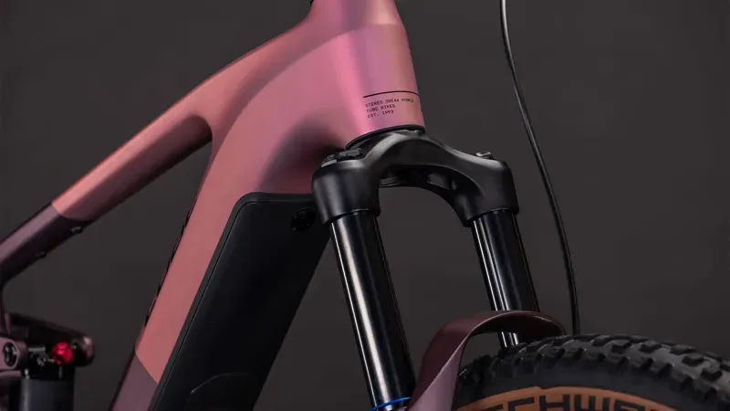 Cube Stereo Hybrid One44 Pro 800 E-MTB in Shift Blush/Raisin-5