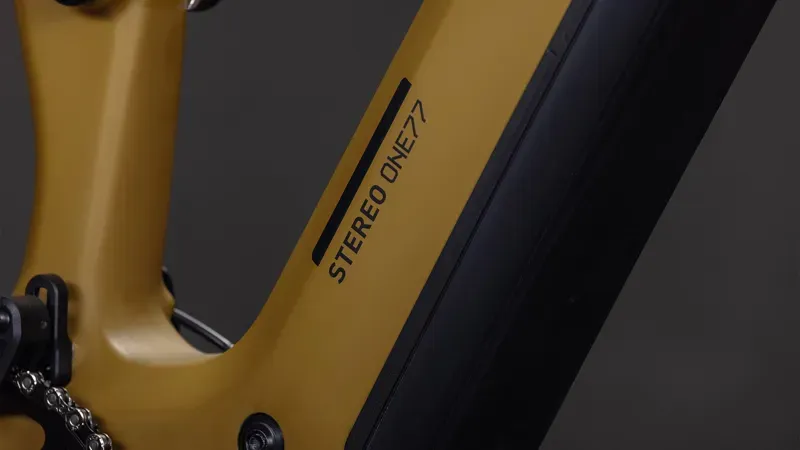 Cube Stereo Hybrid One77 HPC Race 800 E-MTB in Willow Green/Black-5