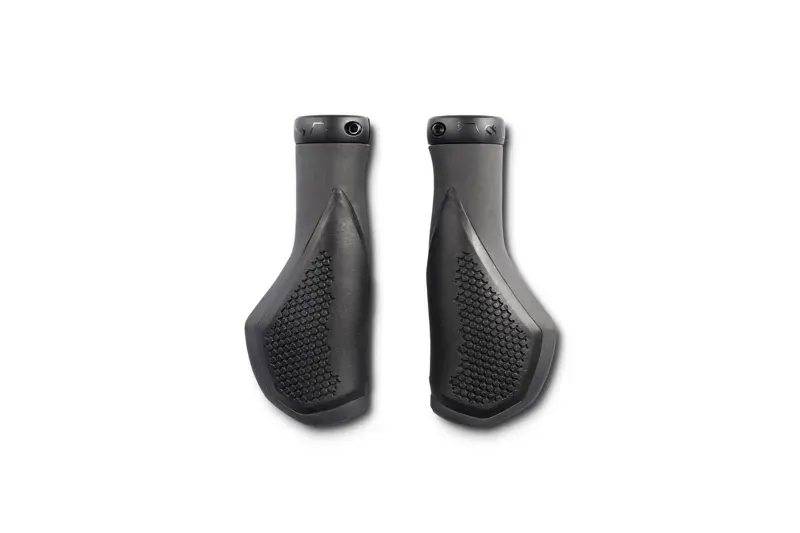 Cube Natural Fit Comfort Grips in Black