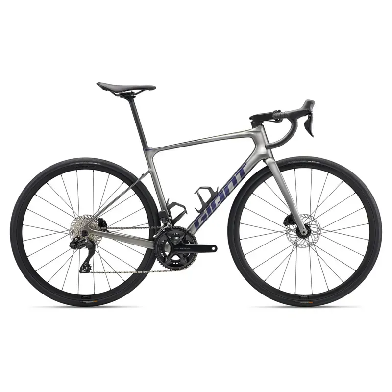 Giant Defy Advanced Road Bike in Charcoal/Milky Way