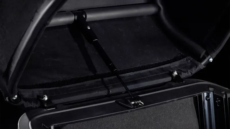 Cube Trike Hybrid Family 750 Flashwhite 24 Rear Loader-5