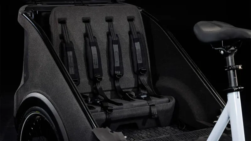 Cube Trike Hybrid Family 750 Flashwhite 24 Rear Loader-12