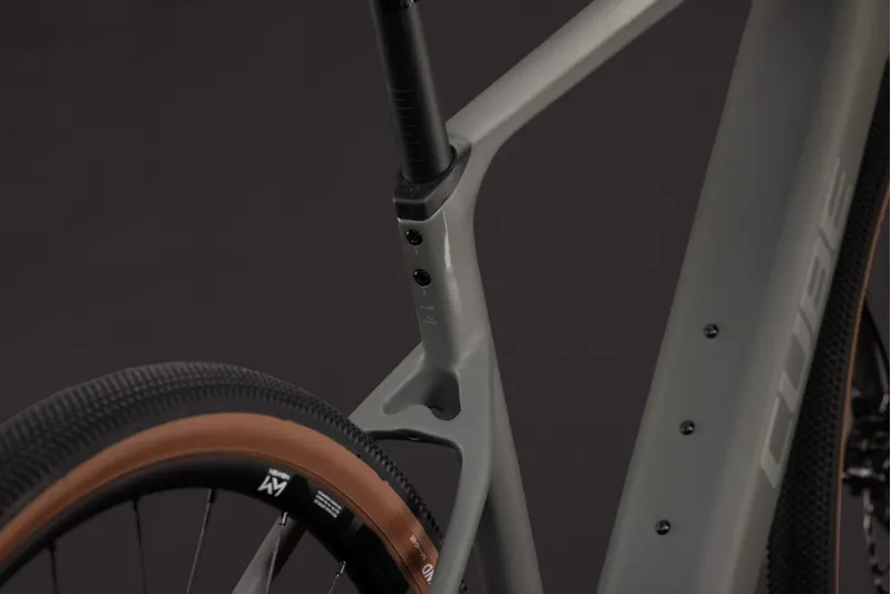 Cube Nuroad Hybrid c:62 Race 400x Fe 2027 Oldgrey/Grey-2