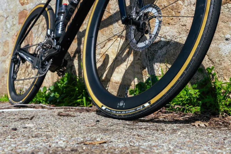 ERE EXPLORATOR CCR45 CARBON WHEELSET BLACK-11