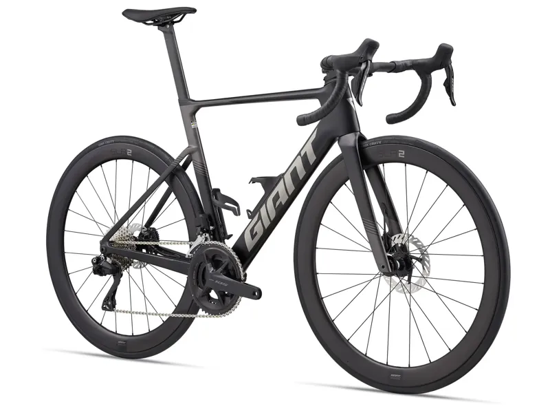 Giant Propel Advanced 1 2027 Carbon Aero Road Bike - Carbon-1