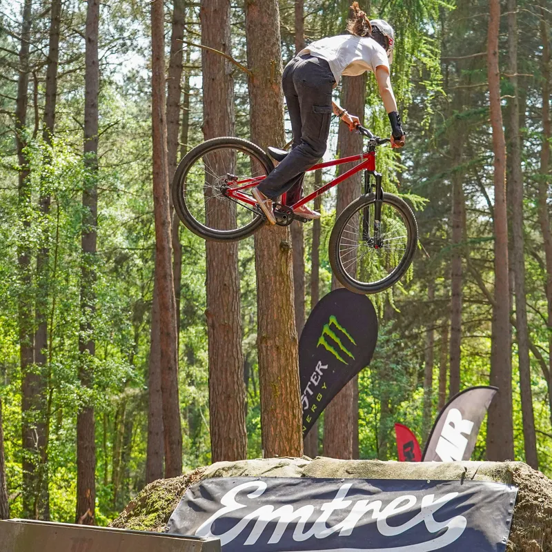 DMR - Sect Pro Bike - 26 - Code Red 26-9