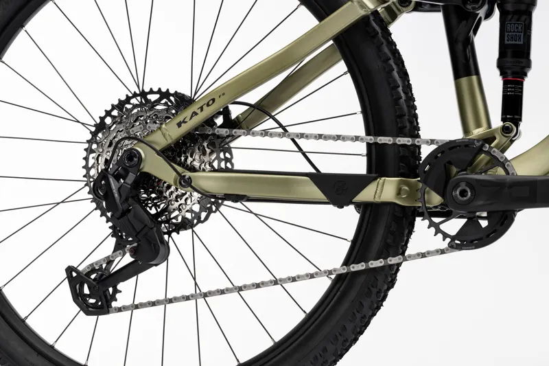 Ghost Kato FS Universal Olive Grey/Black Shiny-2