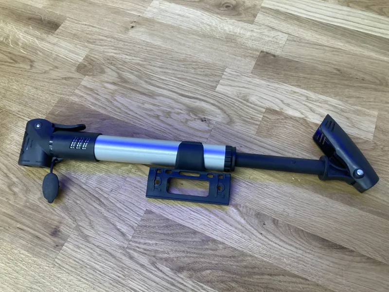 BETO PUMP DUAL VALVE T HANDLE ALLOY-3