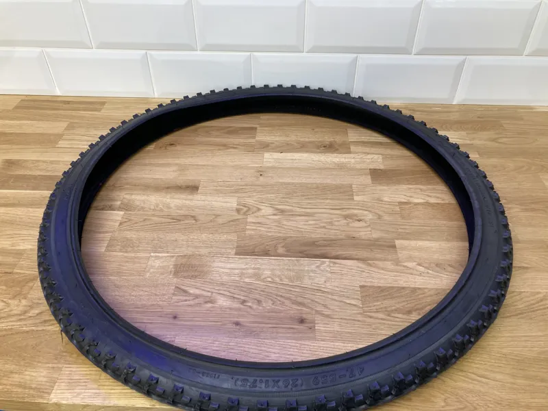 TYRE 26 X 1.75 MTB BLK-2