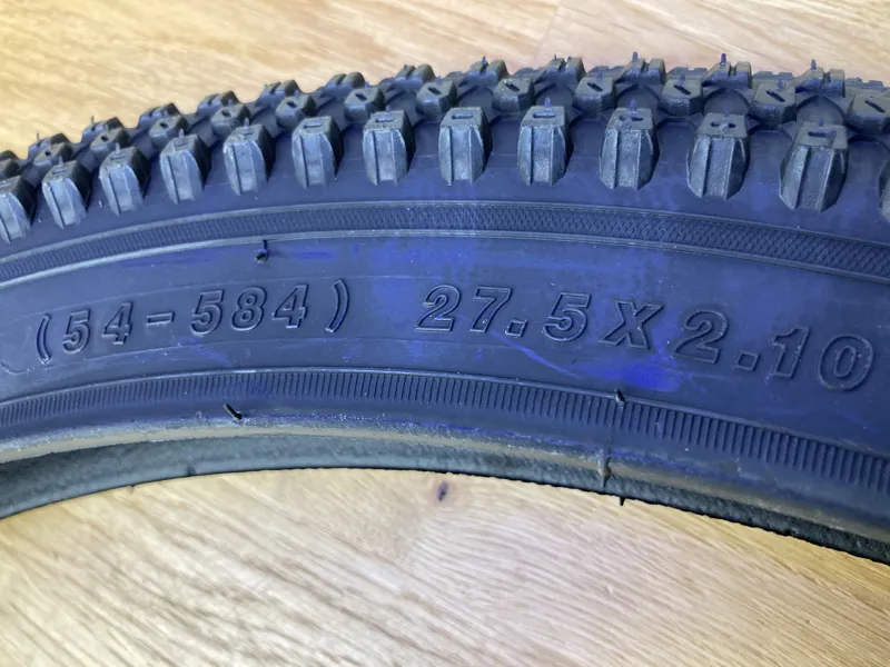 TYRE 27.5X2.10 MTB BLACK-3