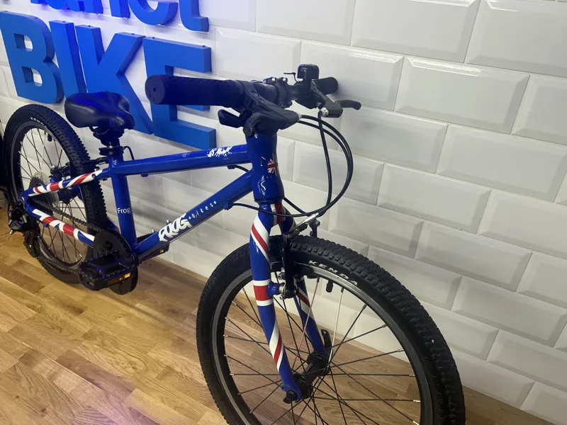 Frog 52 Hybrid Kids Bike 20 inch Wheel in Union Jack - PRE-LOVED-4