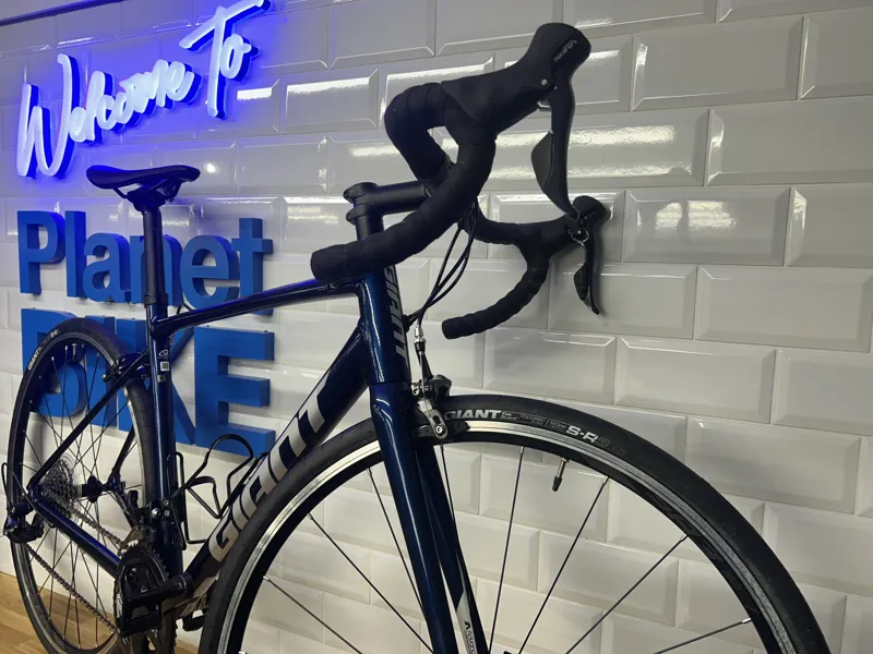 Giant Contend 1 Road Bike in Blue MEDIUM - PRE-LOVED-3