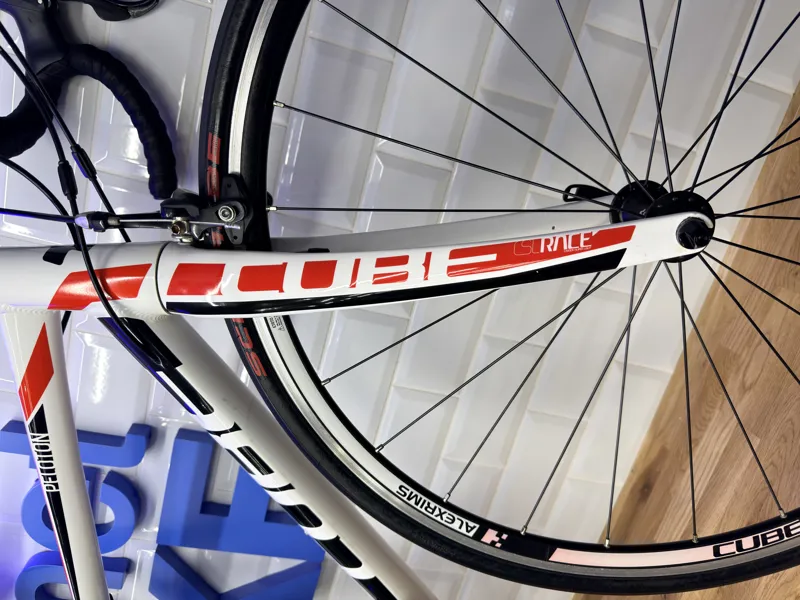 CUBE PELOTON RED/BLACK 56CM - PRE-LOVED-3