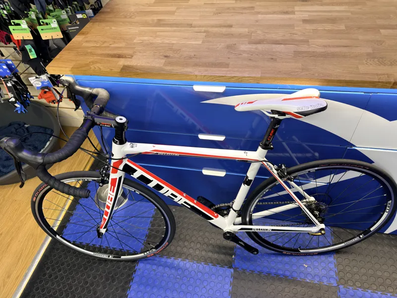 CUBE PELOTON RED/BLACK 56CM - PRE-LOVED-13