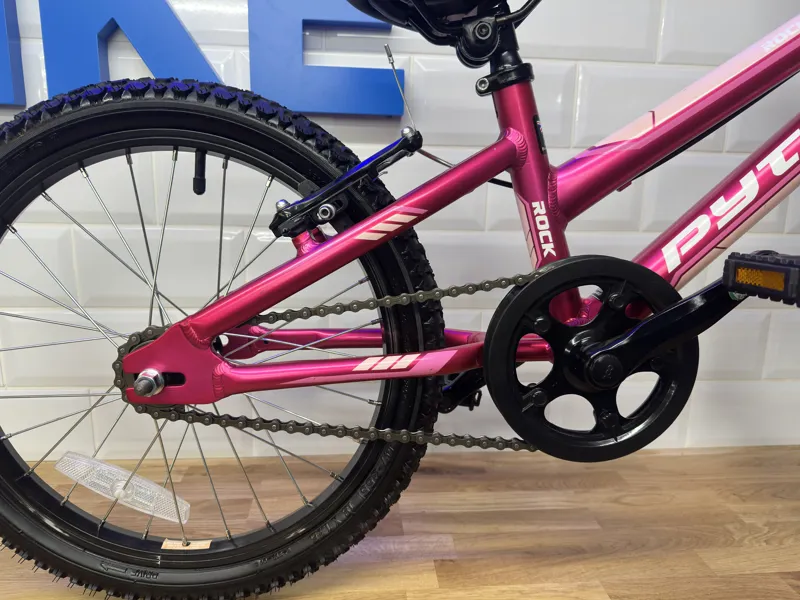 Python Rock 18 Pink - PRE-LOVED-1