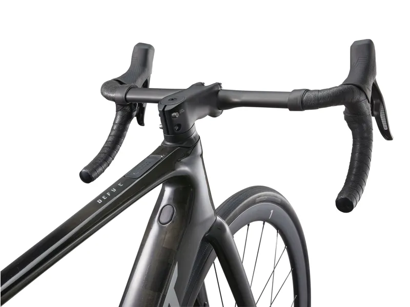 Giant Defy Advanced E+ Elite 1 E-Road Bike In Raw Carbon-4