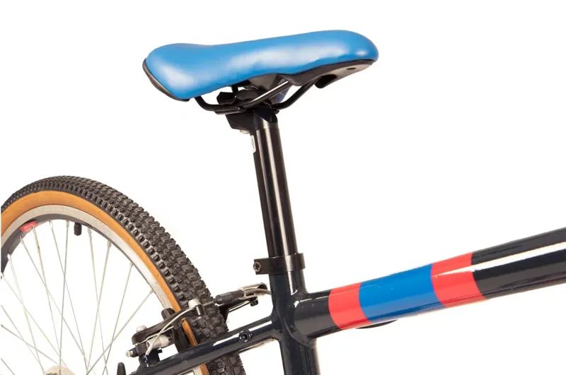 Raleigh Pop 26 Kids Bike in Black-3