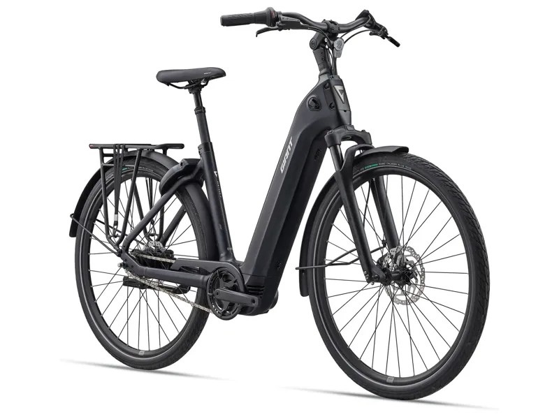 Giant NewTour E+ 2 LST 25km/H Cold Night-1