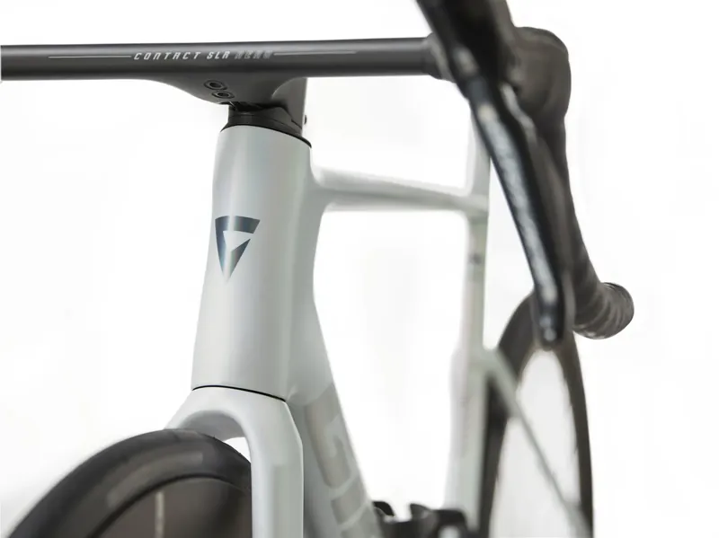 Giant Propel Advanced SL 0-DA 2027 Carbon Road Bike - Prism Pearl-9