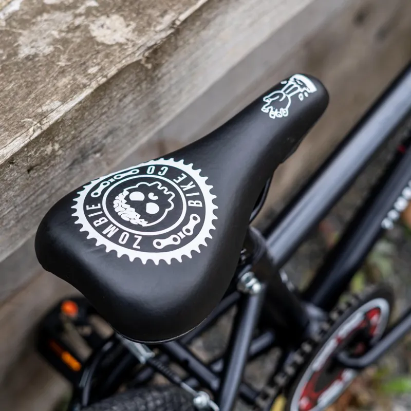 Zombie Plague Red/Black --7