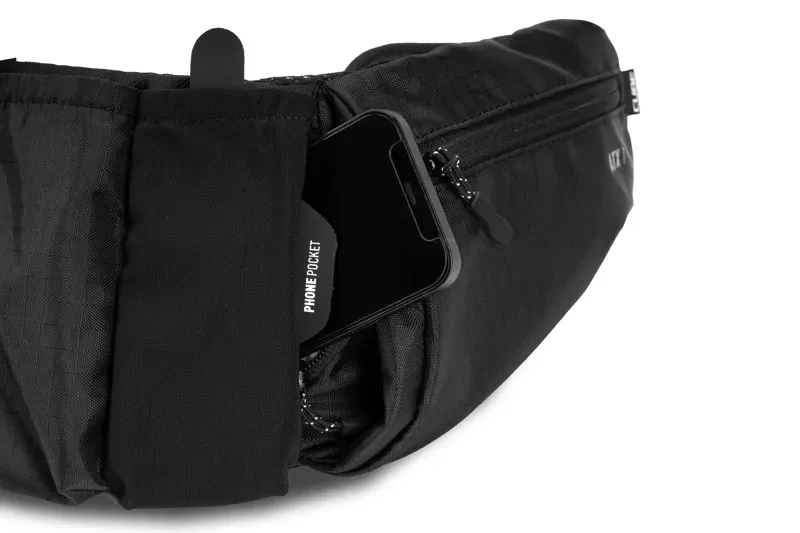 Cube Hip Bag ATX 1 in Black-4
