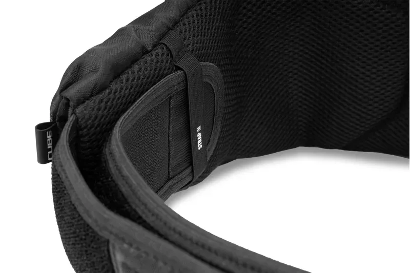 Cube Hip Bag ATX 1 in Black-5